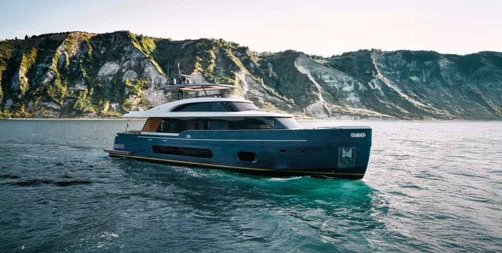 Magellano 25M